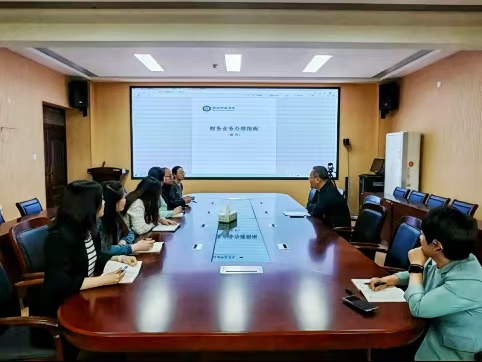 皇冠APP体育