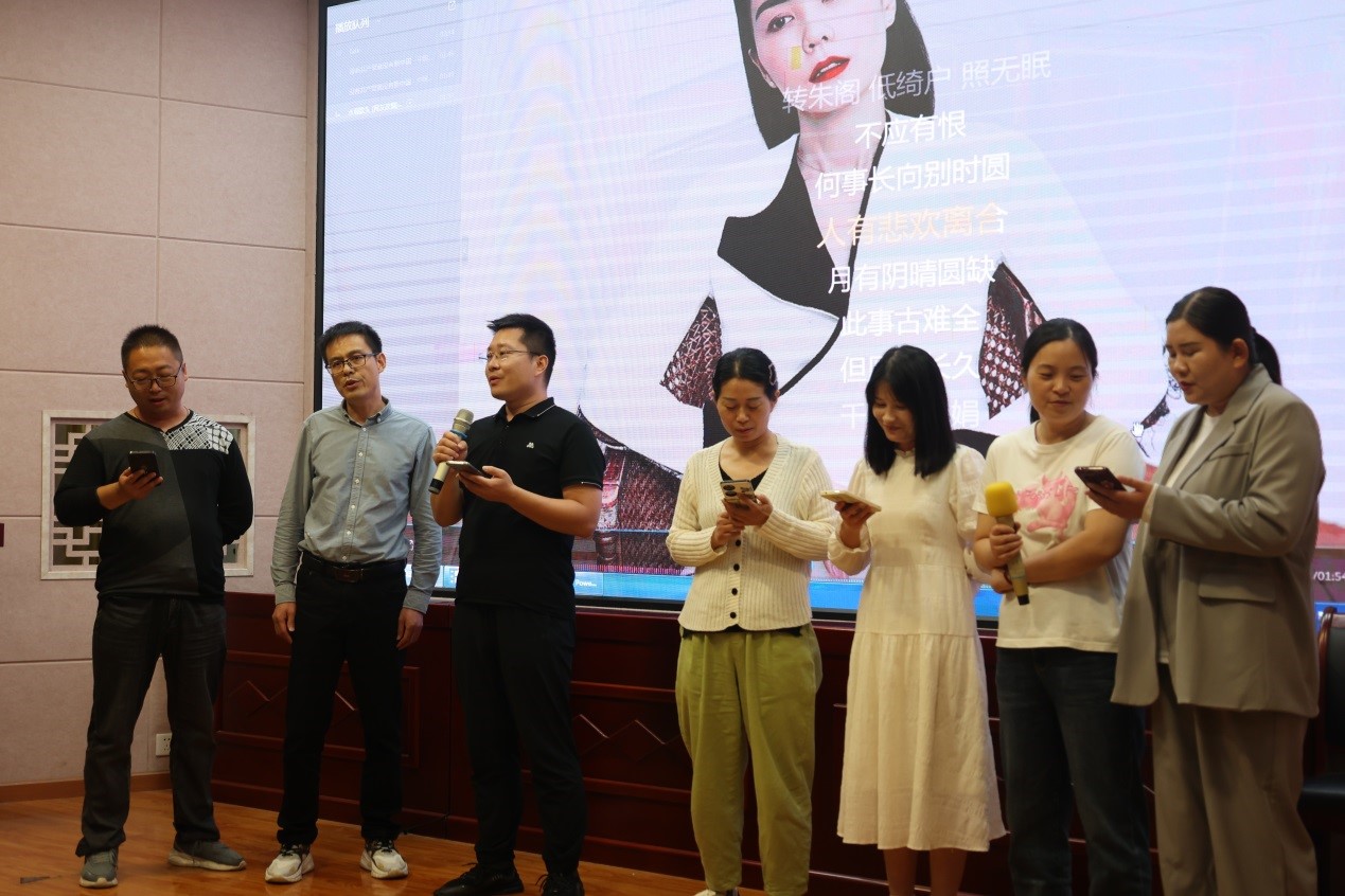 皇冠APP体育