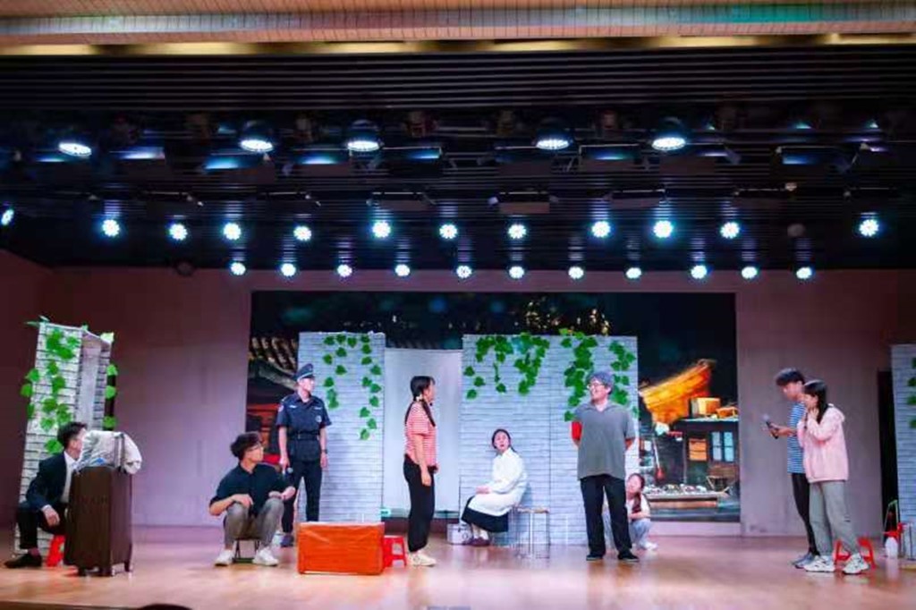 皇冠APP体育