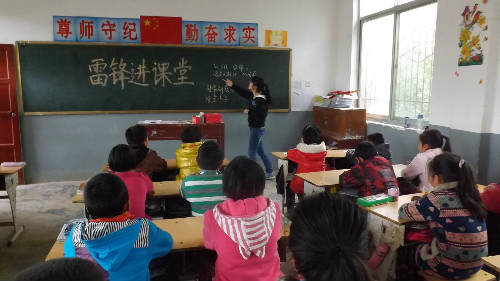 皇冠APP体育