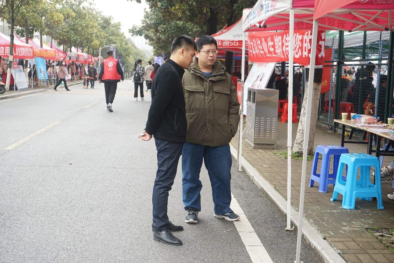 皇冠APP体育